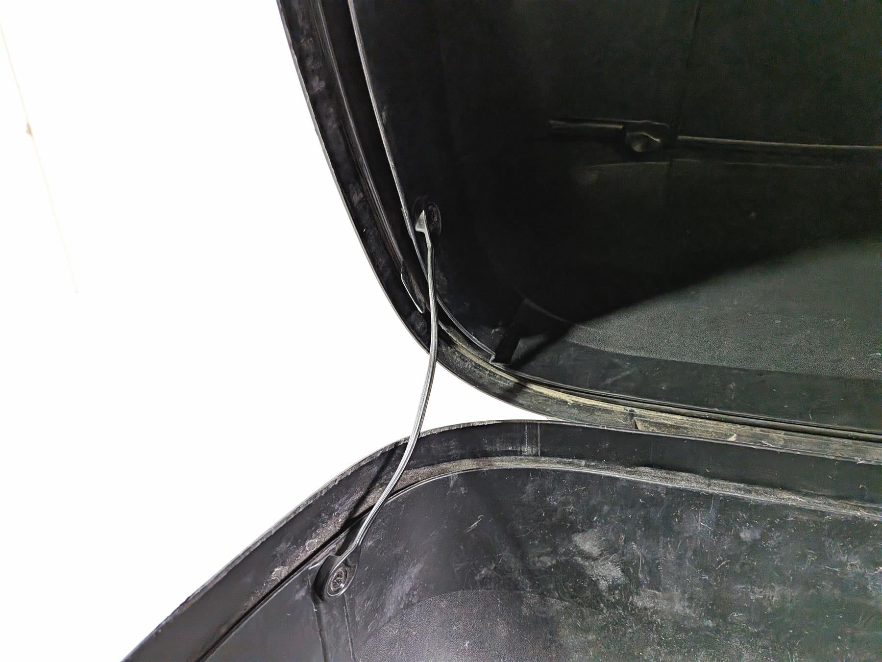 2005 KTM 950 LC8 Adventure Rear Trunk Tour Pack Trunk Rack & Holder {{ shop.shopifyCountryName }} - Mototech271