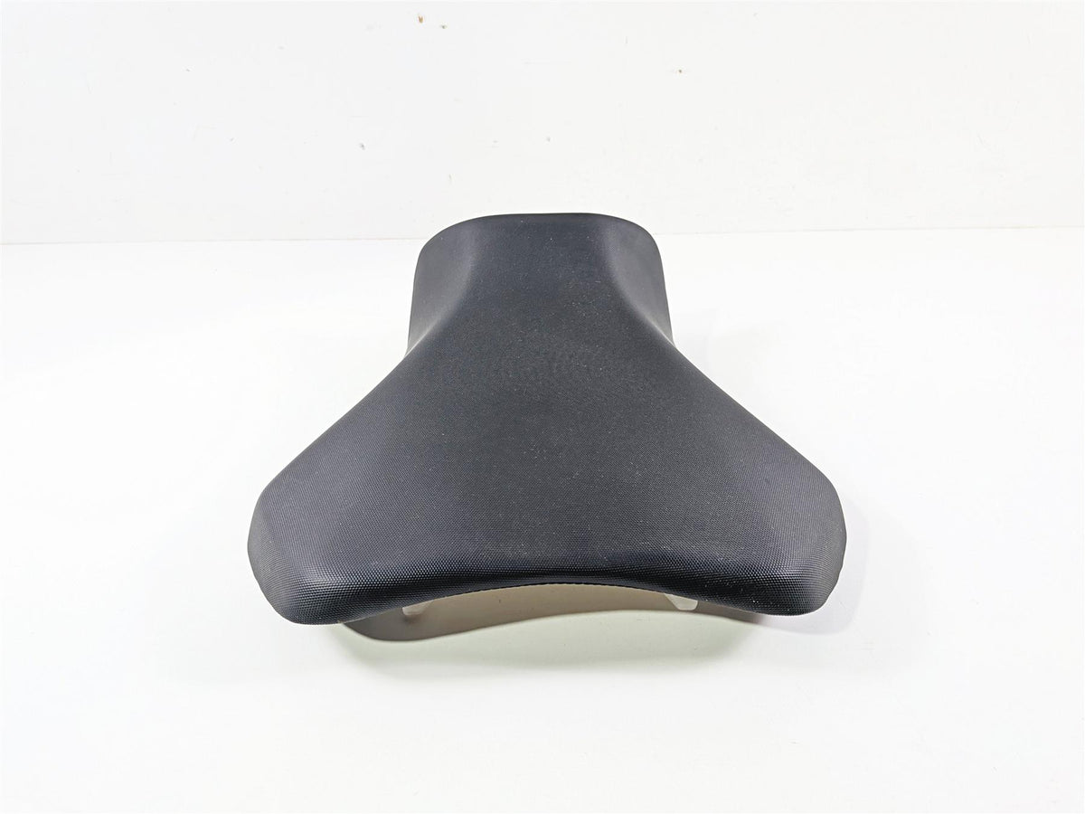 2024 Suzuki GSXR600 Nice Front Rider Seat Saddle 45100-14J11-DW2 {{ shop.shopifyCountryName }} - Mototech271