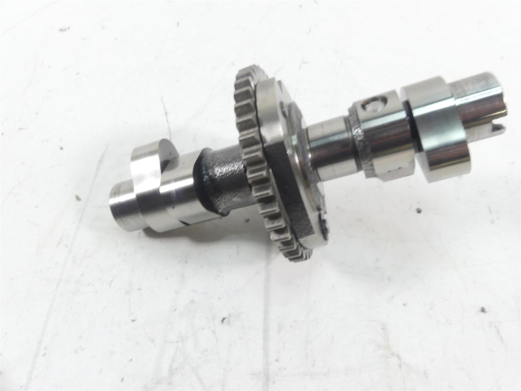 2017 Triumph Thruxton 1200 R Cam Shaft Camshaft 4K -Read T1147525 {{ shop.shopifyCountryName }} - Mototech271