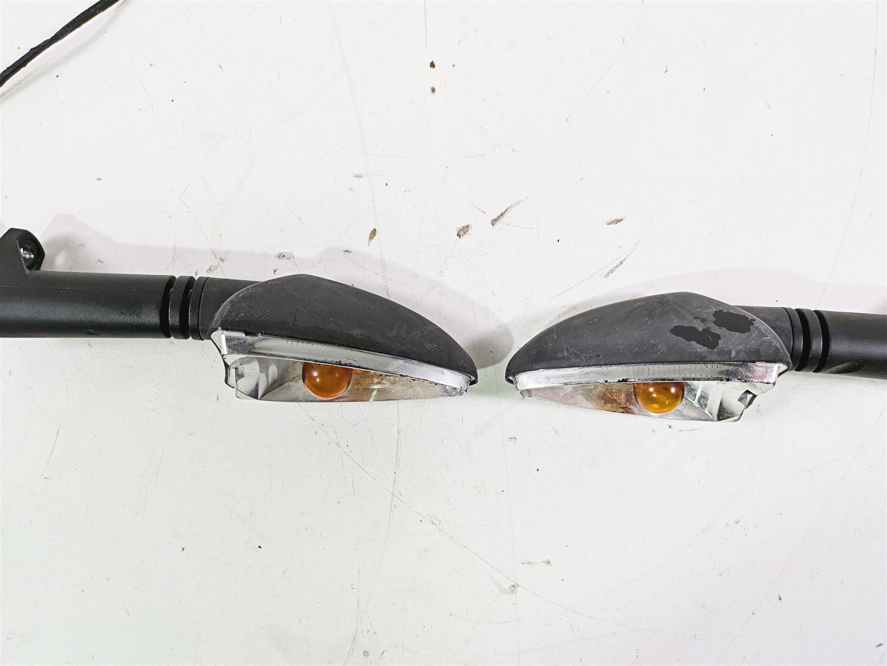 2019 BMW G310GS K02 Rear Blinker Turn Signal Set - Read 63138534355 63138534354 {{ shop.shopifyCountryName }} - Mototech271