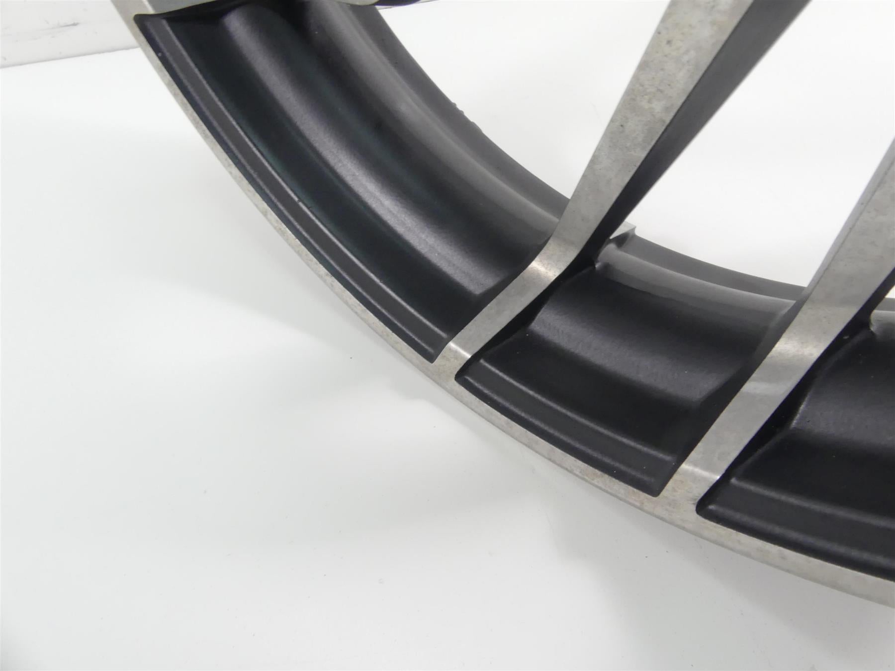 2019 Harley Softail FLSB Sport Glide Front Wheel Rim 18x3.5 -Dent 43300450 {{ shop.shopifyCountryName }} - Mototech271