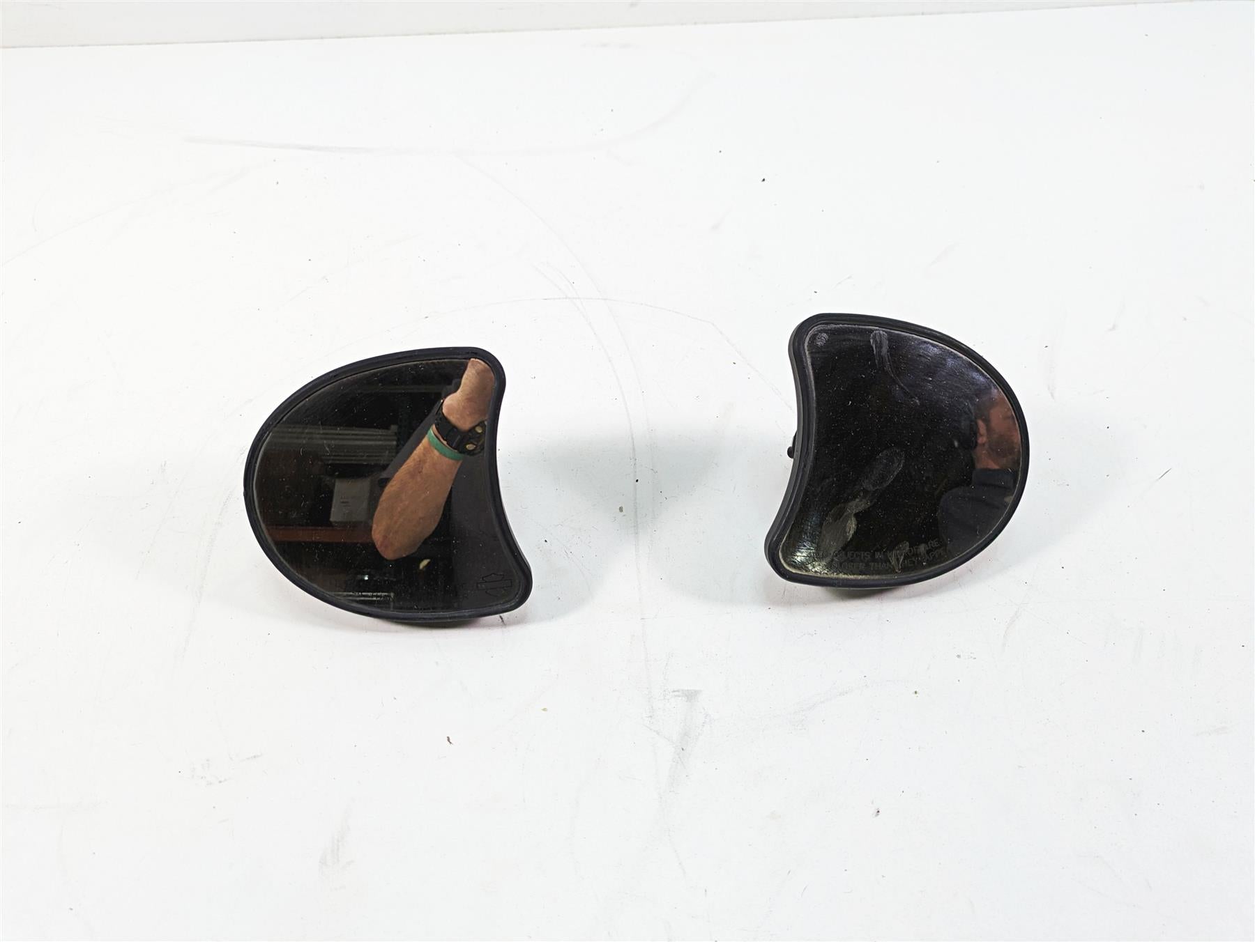 2006 Harley Touring FLHXI Street Glide Rear View Mirror Set 91955-98B 91974-98B | Mototech271