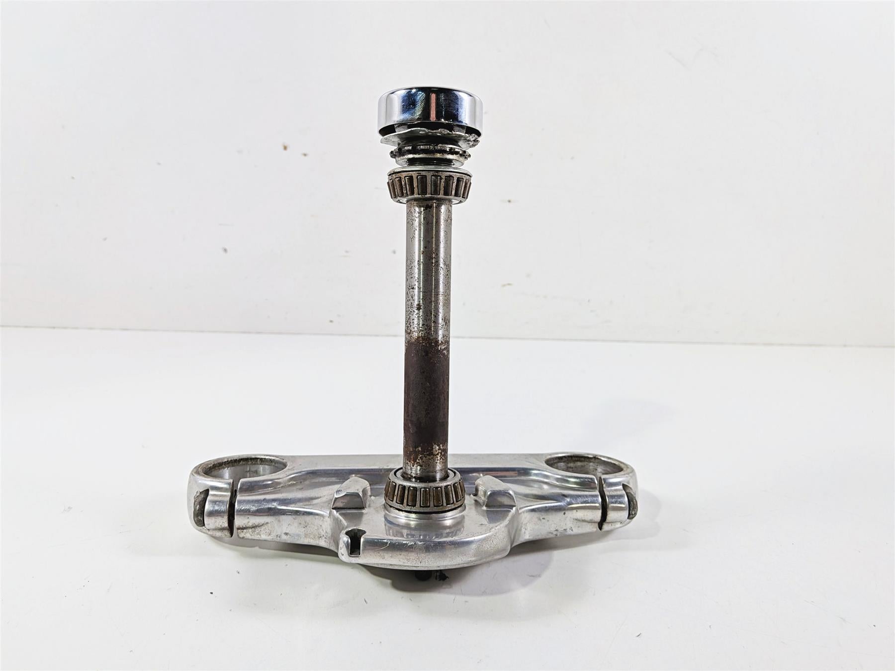 2007 Harley Dyna FXDB Street Bob Lower Triple Tree Steering Clamp -Read 46311-07 {{ shop.shopifyCountryName }} - Mototech271