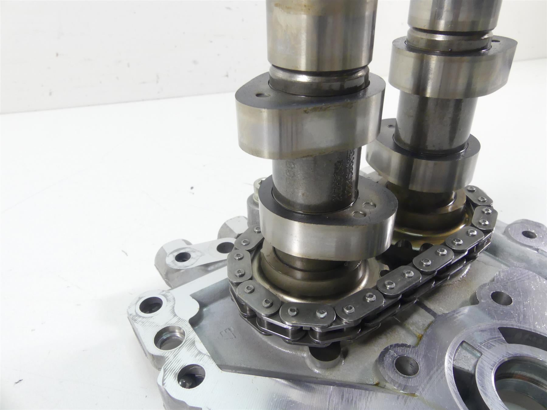 2013 Harley Touring FLHX Street Glide Camshaft Cam Shaft + Plate Set 25358-06A {{ shop.shopifyCountryName }} - Mototech271