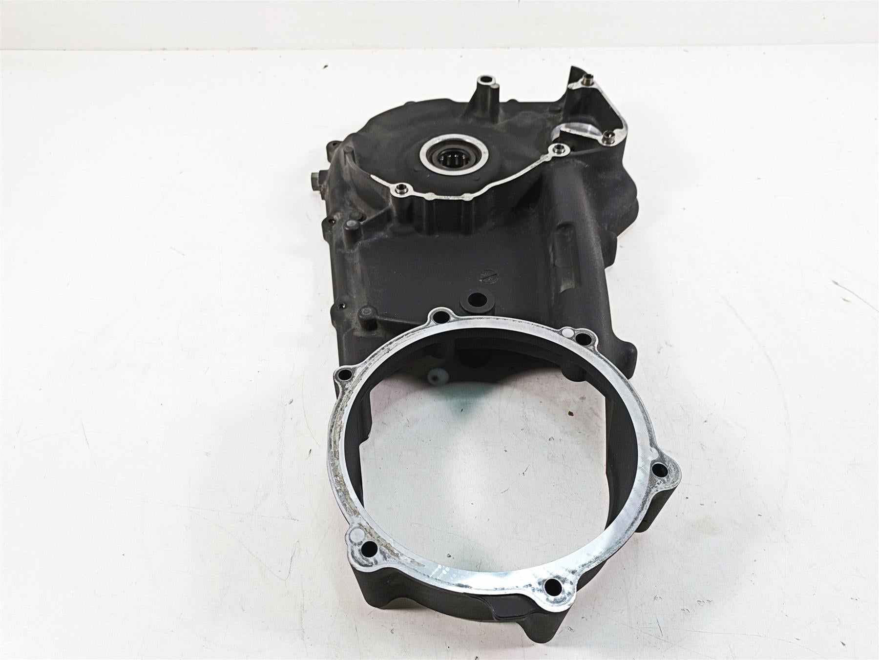 2009 Harley Softail FLSTSB Cross Bones Inner Primary Clutch Cover 60651-06B {{ shop.shopifyCountryName }} - Mototech271
