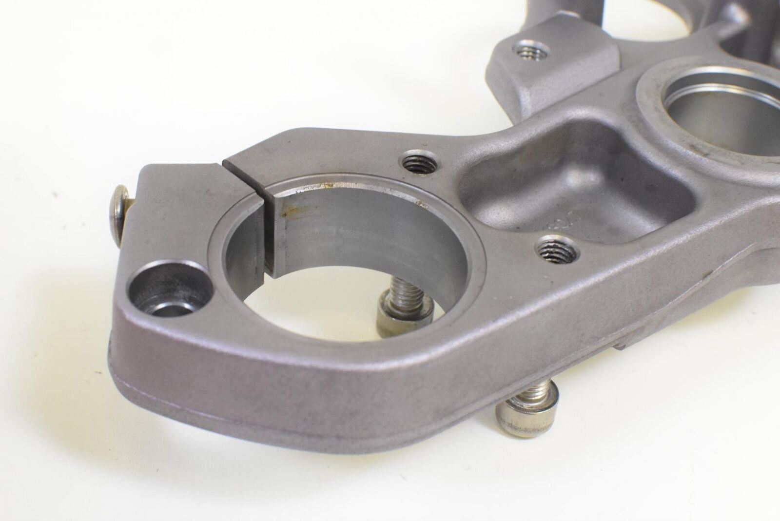 2008 Moto Guzzi Breva Sport 1200 Upper Triple Tree Steering Clamp GU05493130 {{ shop.shopifyCountryName }} - Mototech271