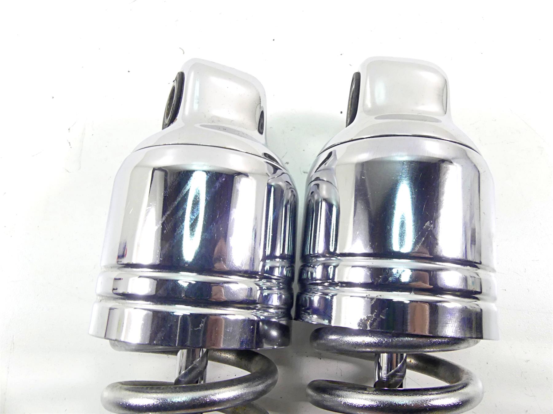 2005 Harley VRSCSE CVO V-Rod 13" Rear Suspension Shock Set 52558-05 {{ shop.shopifyCountryName }} - Mototech271