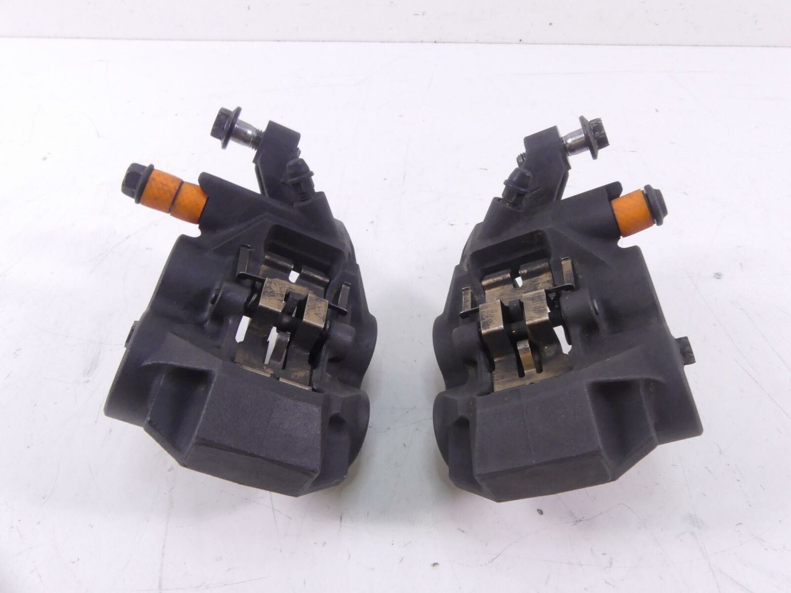 2012 Yamaha XT1200 Super Tenere Front Brake Caliper Set 23P-2580U-00-00 {{ shop.shopifyCountryName }} - Mototech271