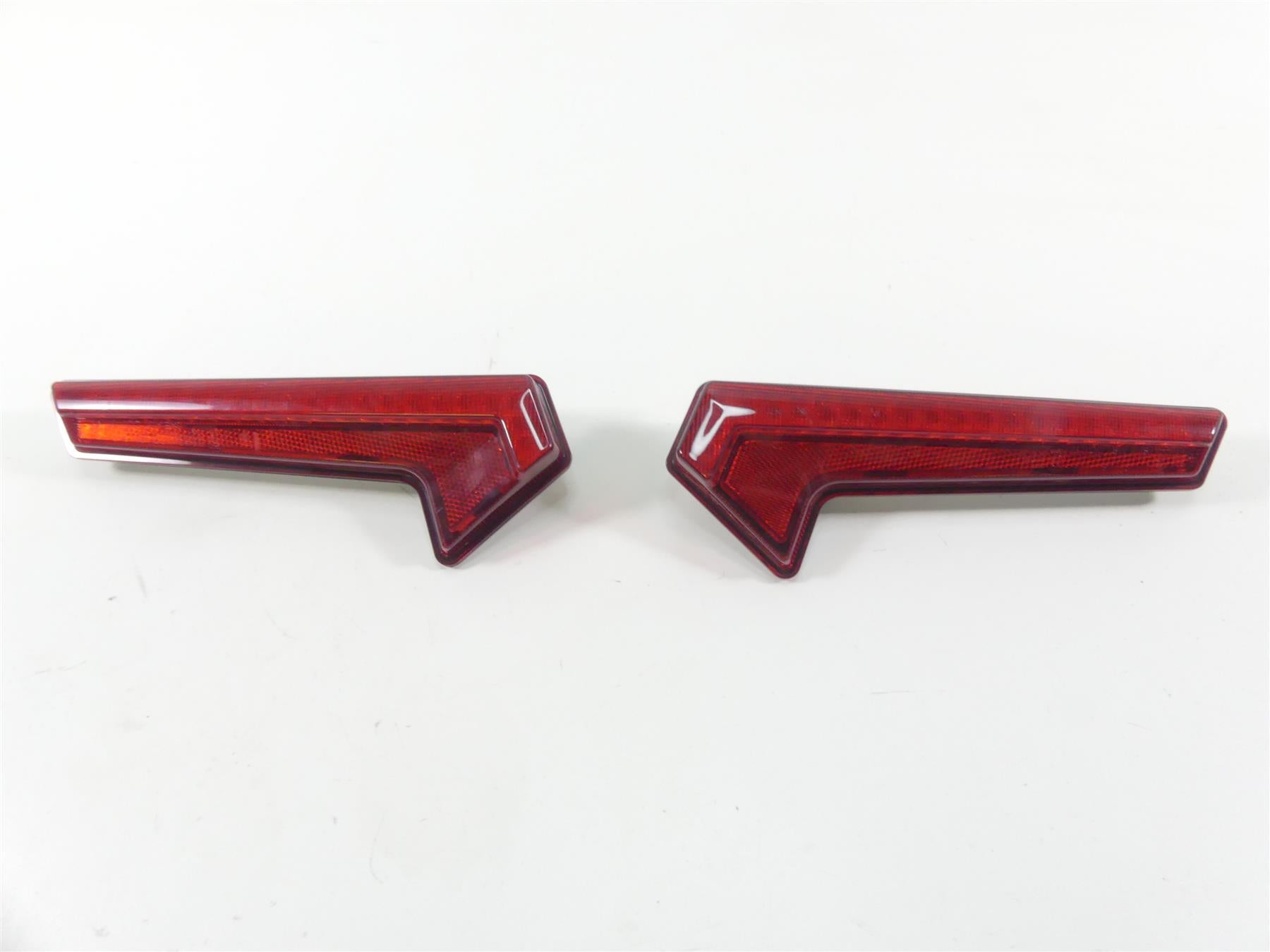 2021 Polaris RZR1000 XP EPS Taillight Tail Light Lamp Stop Set 2414012 {{ shop.shopifyCountryName }} - Mototech271