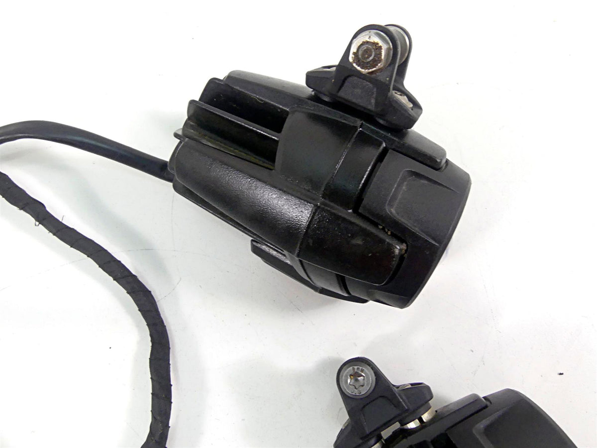 2016 BMW R1200GS Adv K51 Daytime Running Spot Light Set 63178532147 {{ shop.shopifyCountryName }} - Mototech271