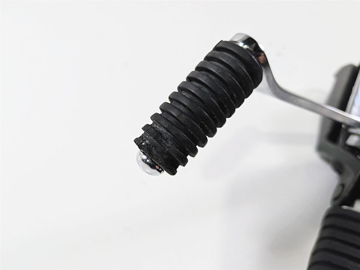 2014 Suzuki M109R VZR1800 Boulevard Left Front Footpeg & Shifter 43521-48G01 {{ shop.shopifyCountryName }} - Mototech271