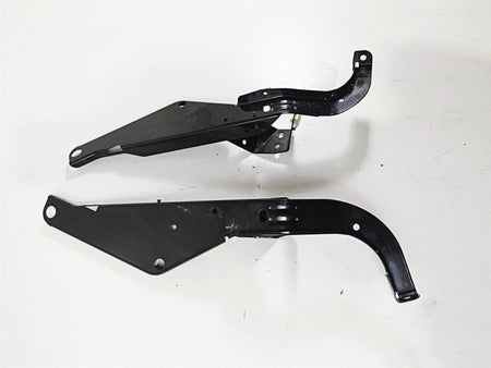 2011 Harley Touring FLHTCUSE CVO E-Glide Front Fairing Mount Holder Set 58938-96 {{ shop.shopifyCountryName }} - Mototech271