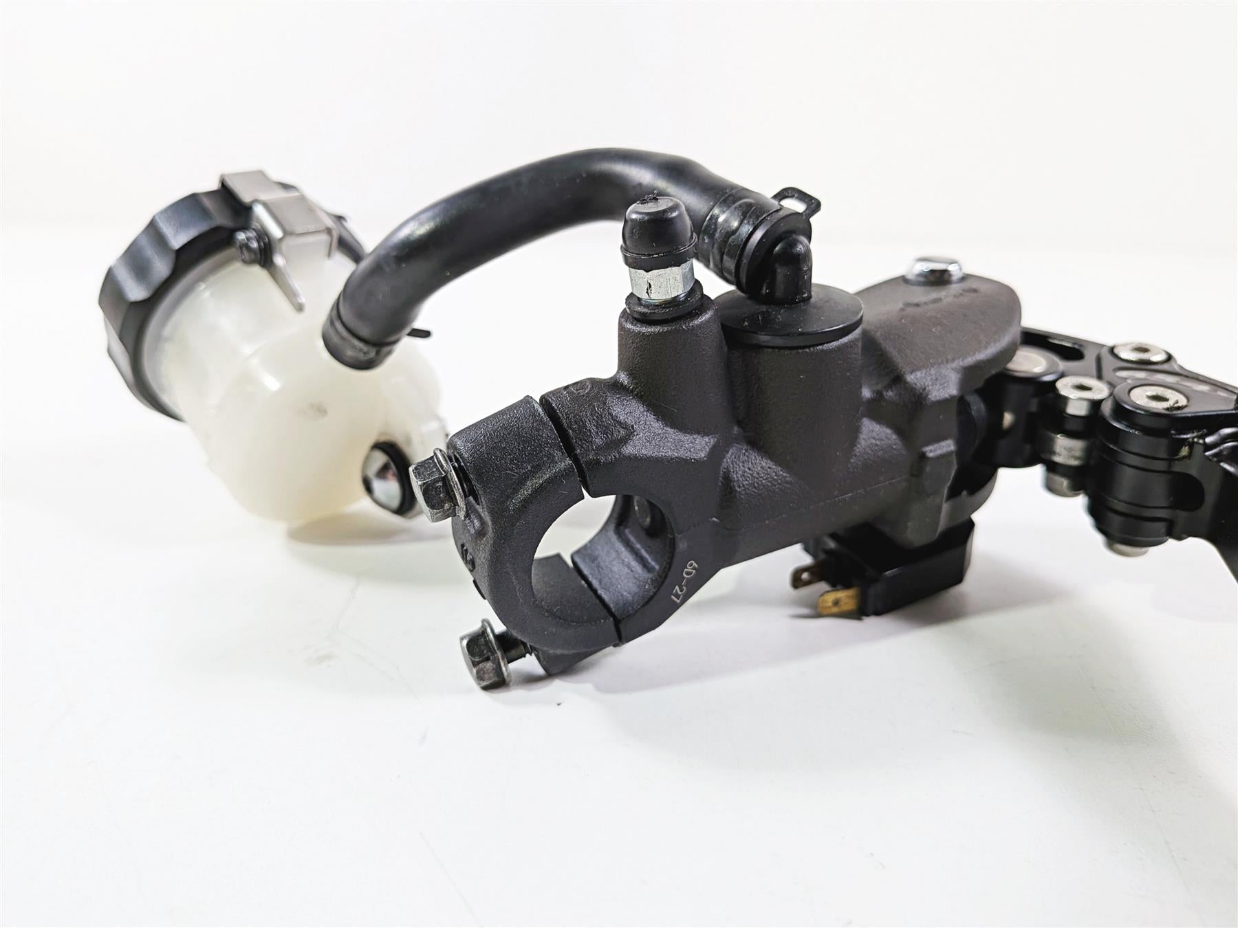 2016 Yamaha YZF R1 RN32 Front Nissin 5/8 Radial Brake Pump 2CR-2580A-00-00 {{ shop.shopifyCountryName }} - Mototech271