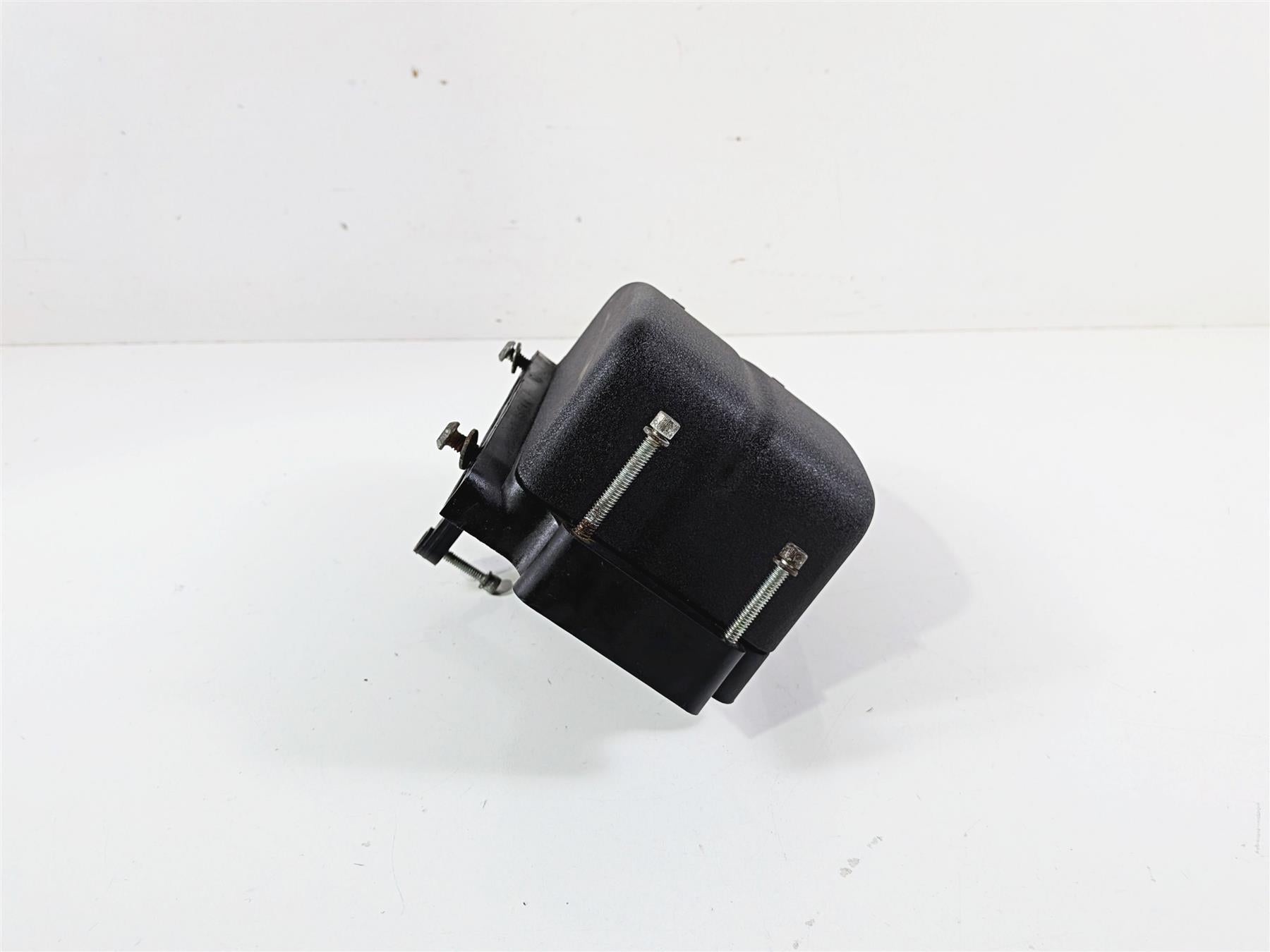2007 Harley Dyna FXDB Street Bob Electrical Tray Carrier & Cover 70367-04B {{ shop.shopifyCountryName }} - Mototech271