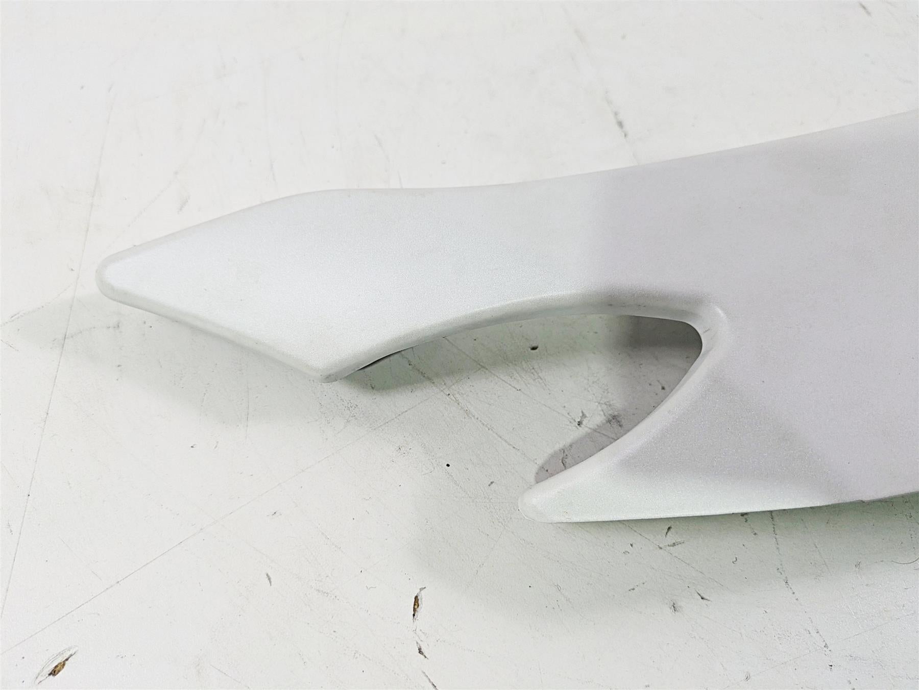 2018 Indian Chieftain Limited Right Upper Side Cover Fairing White Pearl 5450243 {{ shop.shopifyCountryName }} - Mototech271