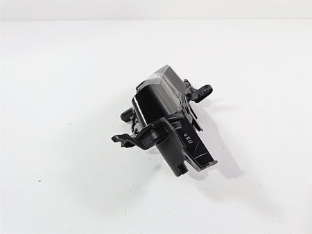 2025 Yamaha YZF R7 Right Pilot Headlight Running Lamp BEB-84302-00-00 {{ shop.shopifyCountryName }} - Mototech271