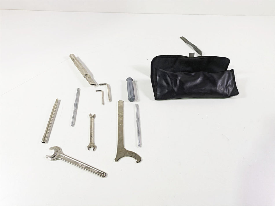 2006 BMW R1200GS K255 Adv Owners Tools Toolkit + Bag 71117709432 {{ shop.shopifyCountryName }} - Mototech271