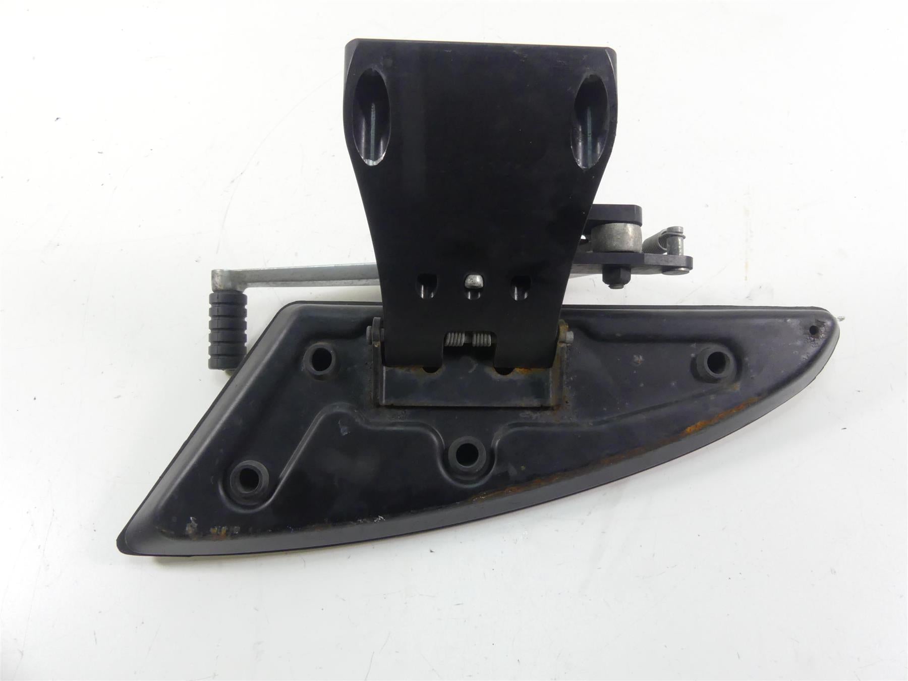 2013 Victory Cross Country Front Right Floorboard & Brake Pedal 1021216 5134178 {{ shop.shopifyCountryName }} - Mototech271