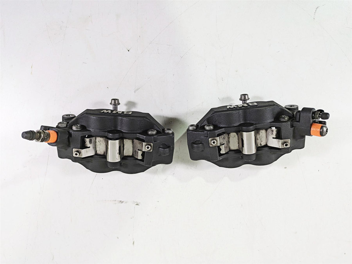 2012 BMW R1200R K27 Tokico Front Brake Caliper Set 34117722517 34117726972 {{ shop.shopifyCountryName }} - Mototech271
