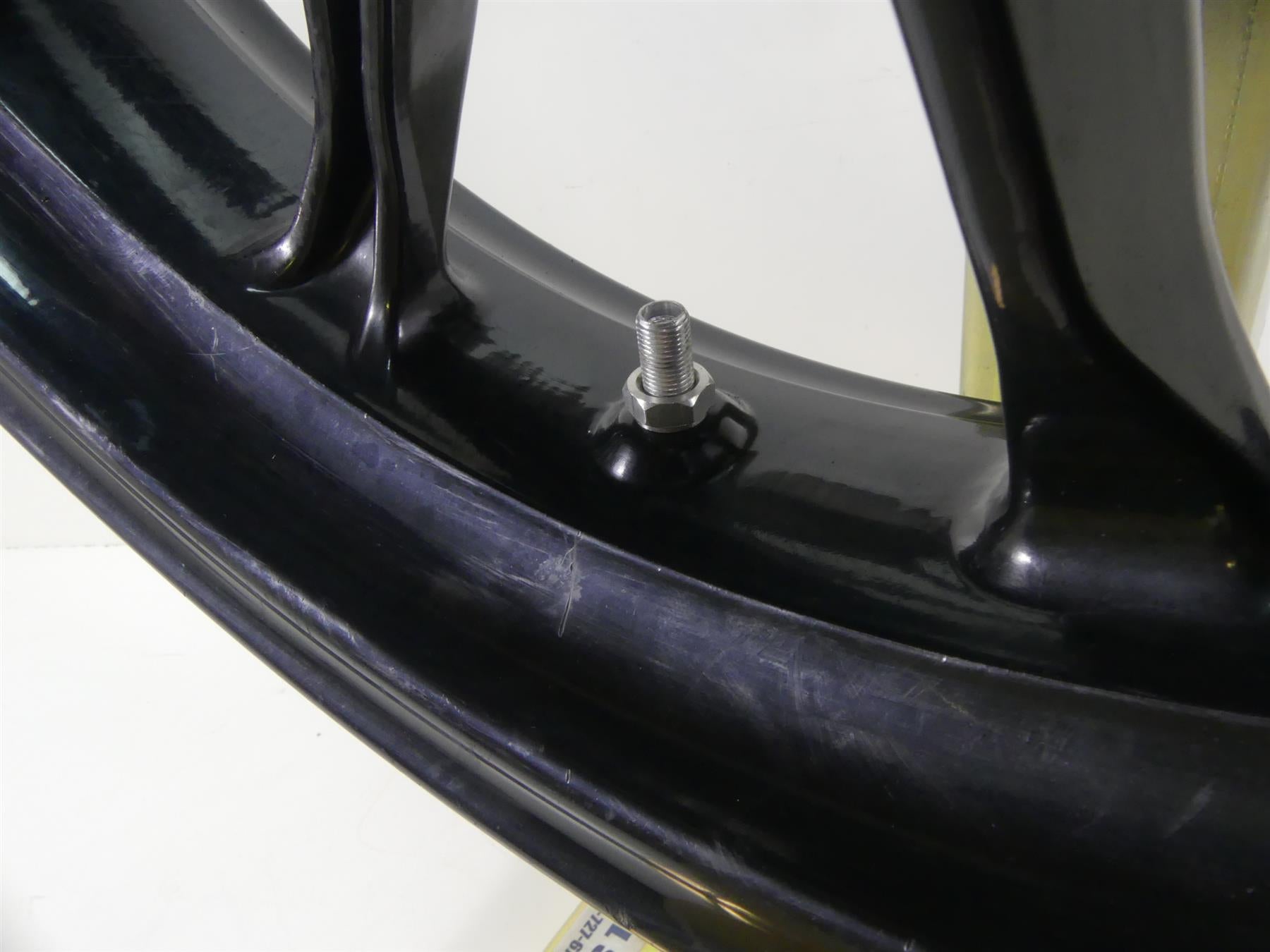 2017 Victory Octane 1200 Straight Front Wheel Rim 18x3.5 1522092-266 {{ shop.shopifyCountryName }} - Mototech271