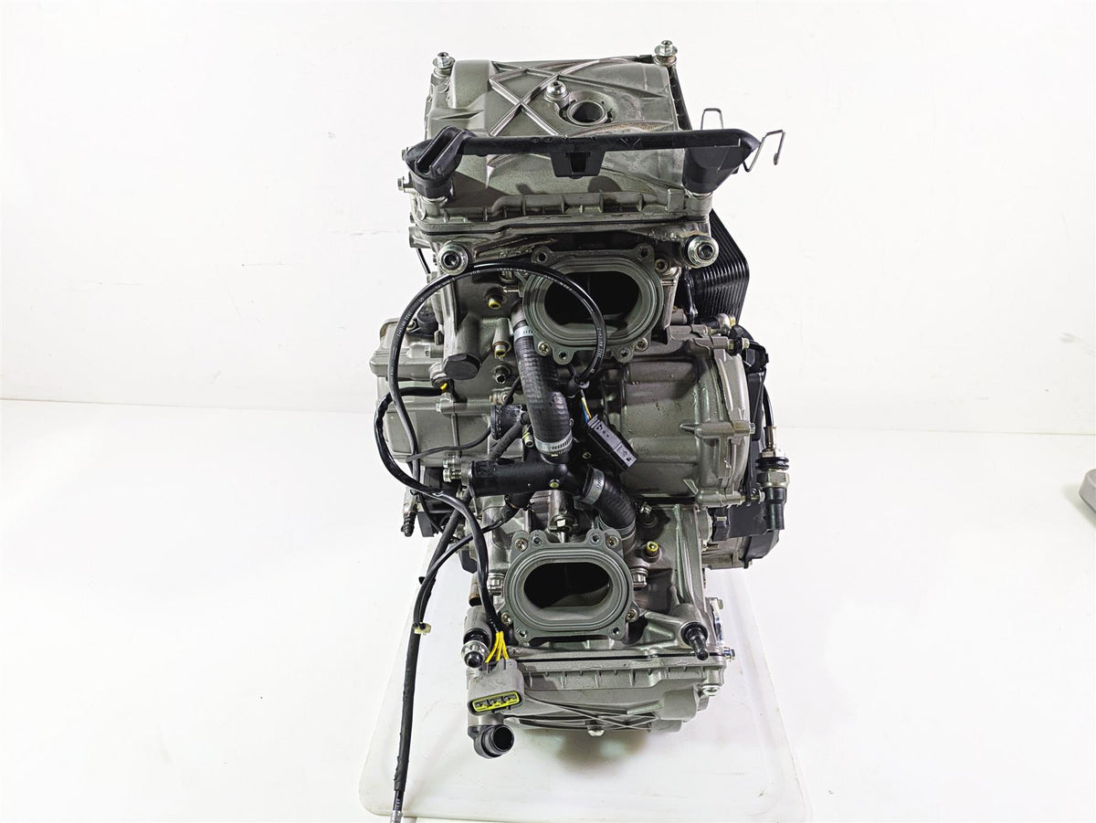 2022 Ducati Streetfighter V2 Running Engine Motor 4K Only - Video 225P0263A {{ shop.shopifyCountryName }} - Mototech271