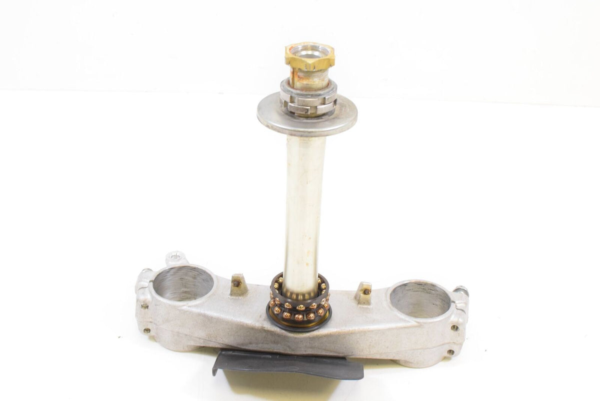 2006 Suzuki GSXR600 GSX-R600 Lower Triple Tree Steering Yoke 51410-01H00 {{ shop.shopifyCountryName }} - Mototech271
