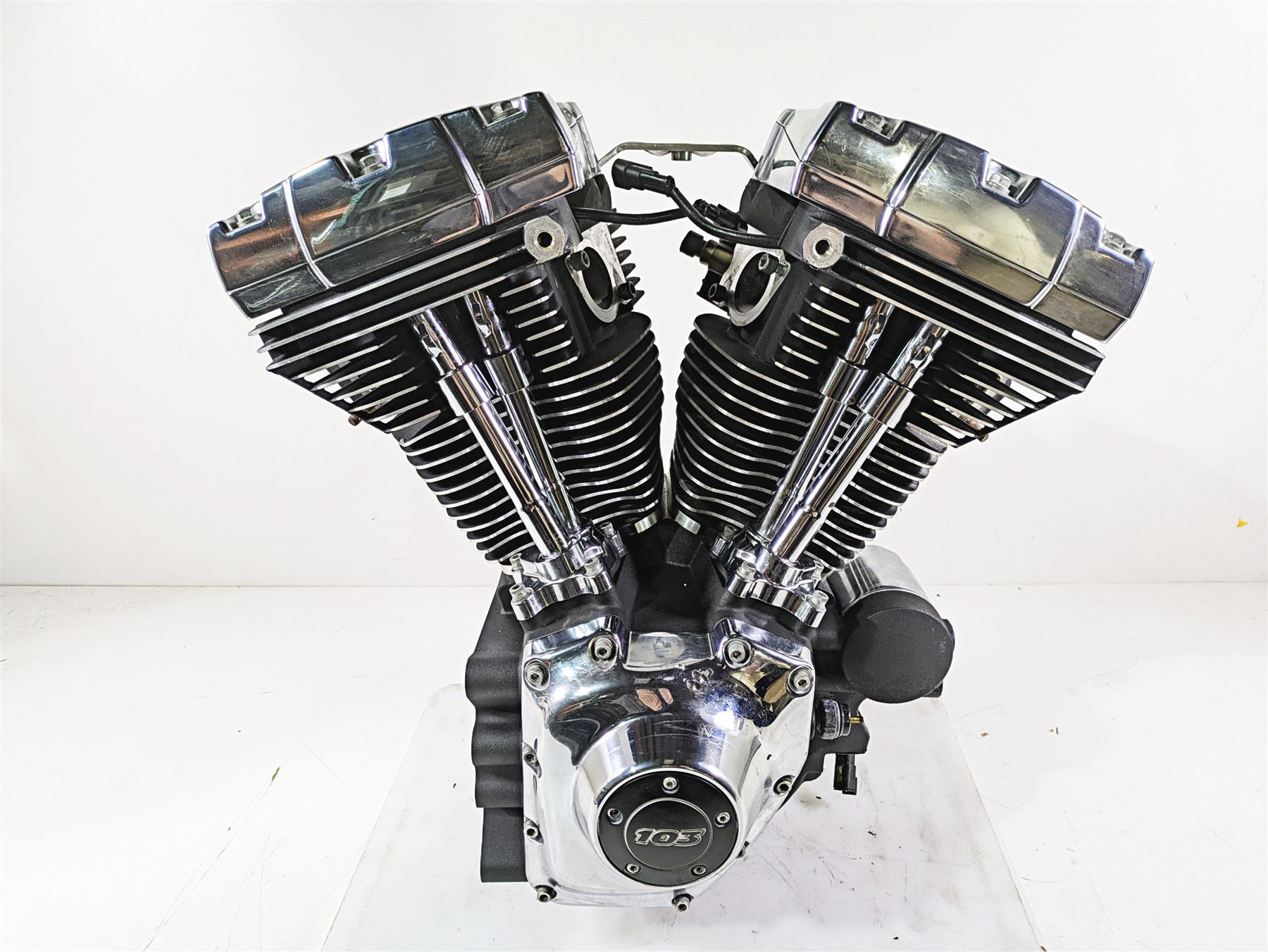 2015 Harley FXDL Dyna Low Rider Running 103ci Engine Motor 31K -Video 16200242 {{ shop.shopifyCountryName }} - Mototech271