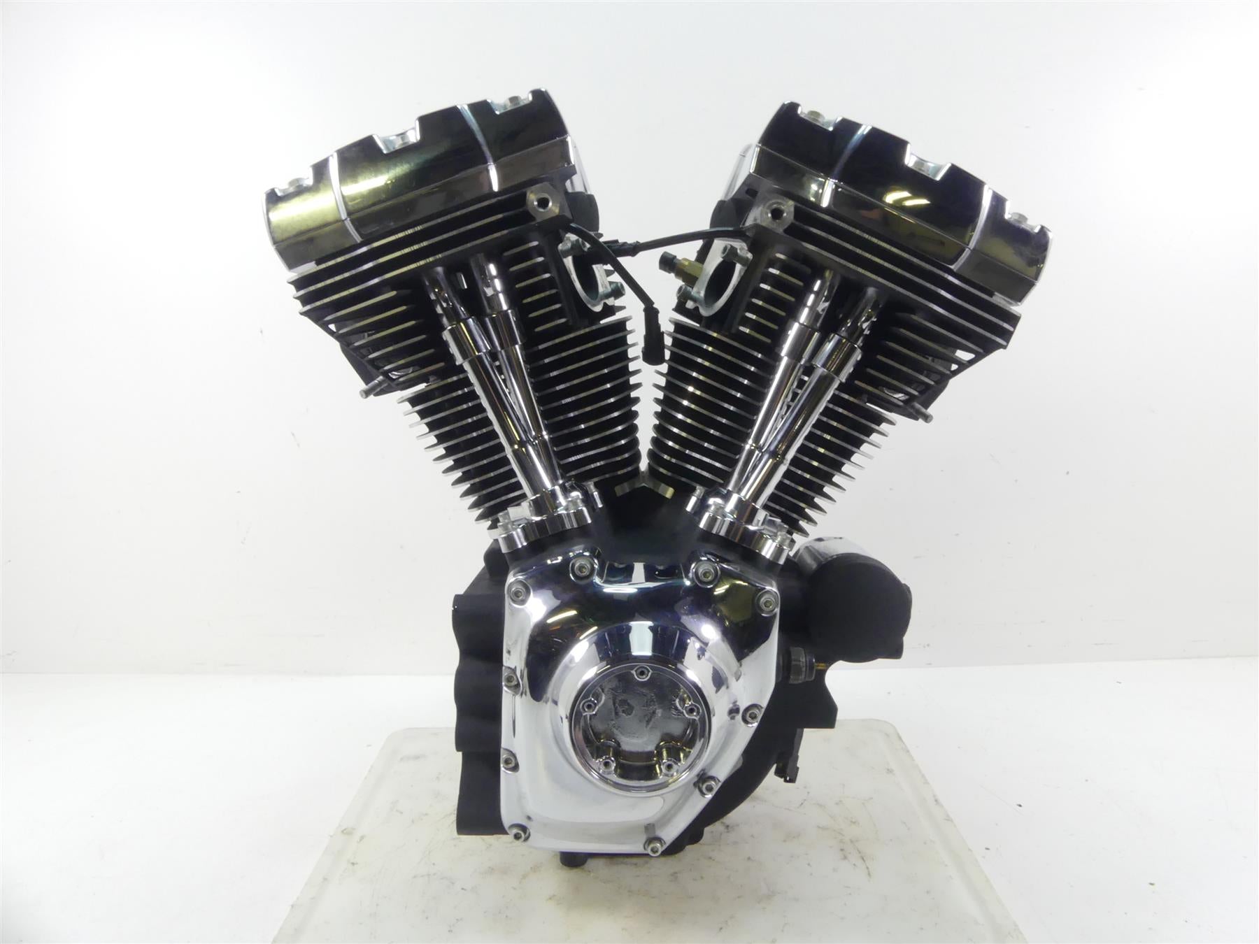 2014 Harley FXDL Dyna Low Rider Running 103ci Engine Motor 3K -Video 16200242 {{ shop.shopifyCountryName }} - Mototech271