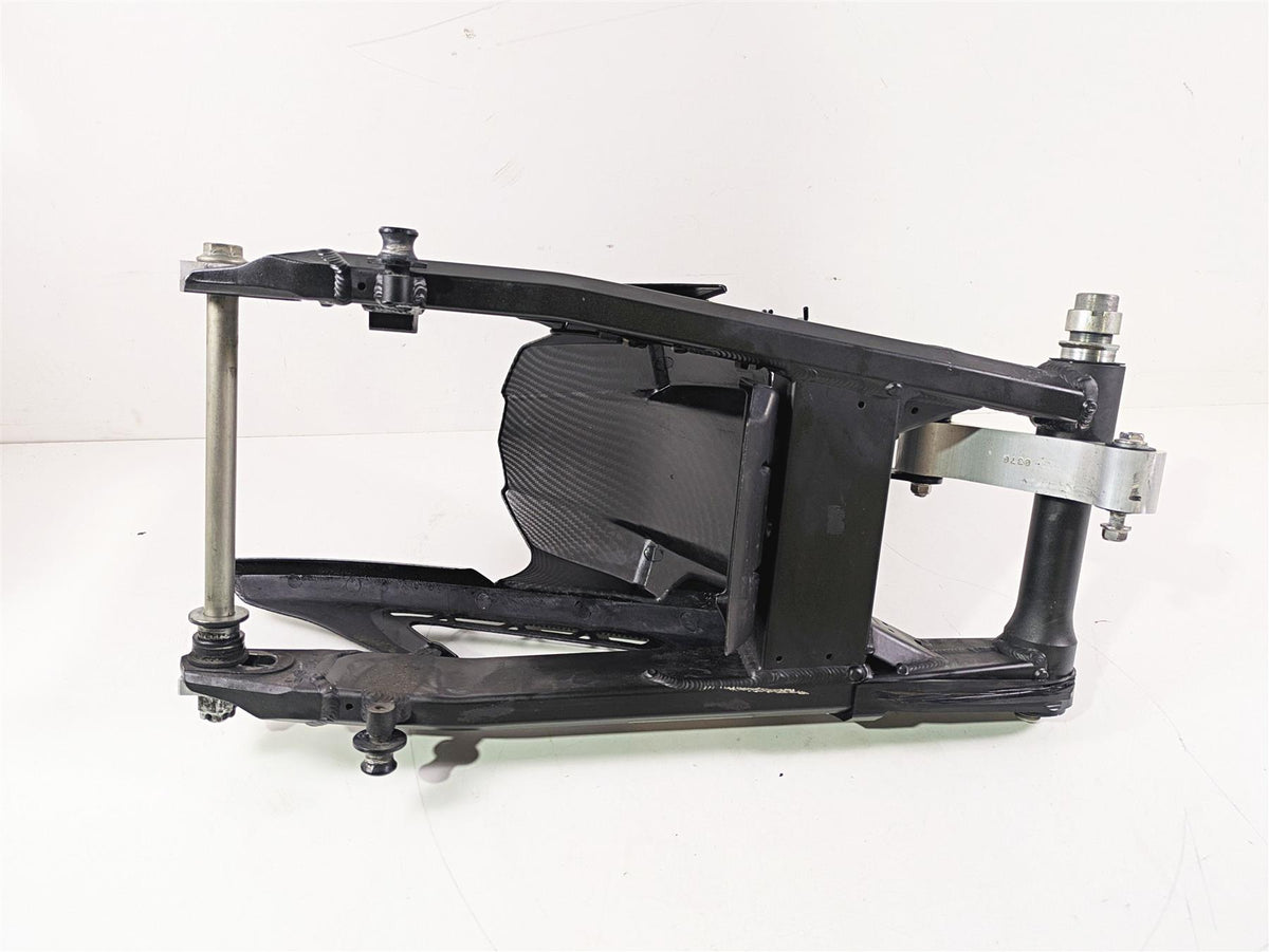 2020 Kawasaki Z900 ZR900 Swingarm Shock & Linkage Set 33001-0732-18R {{ shop.shopifyCountryName }} - Mototech271