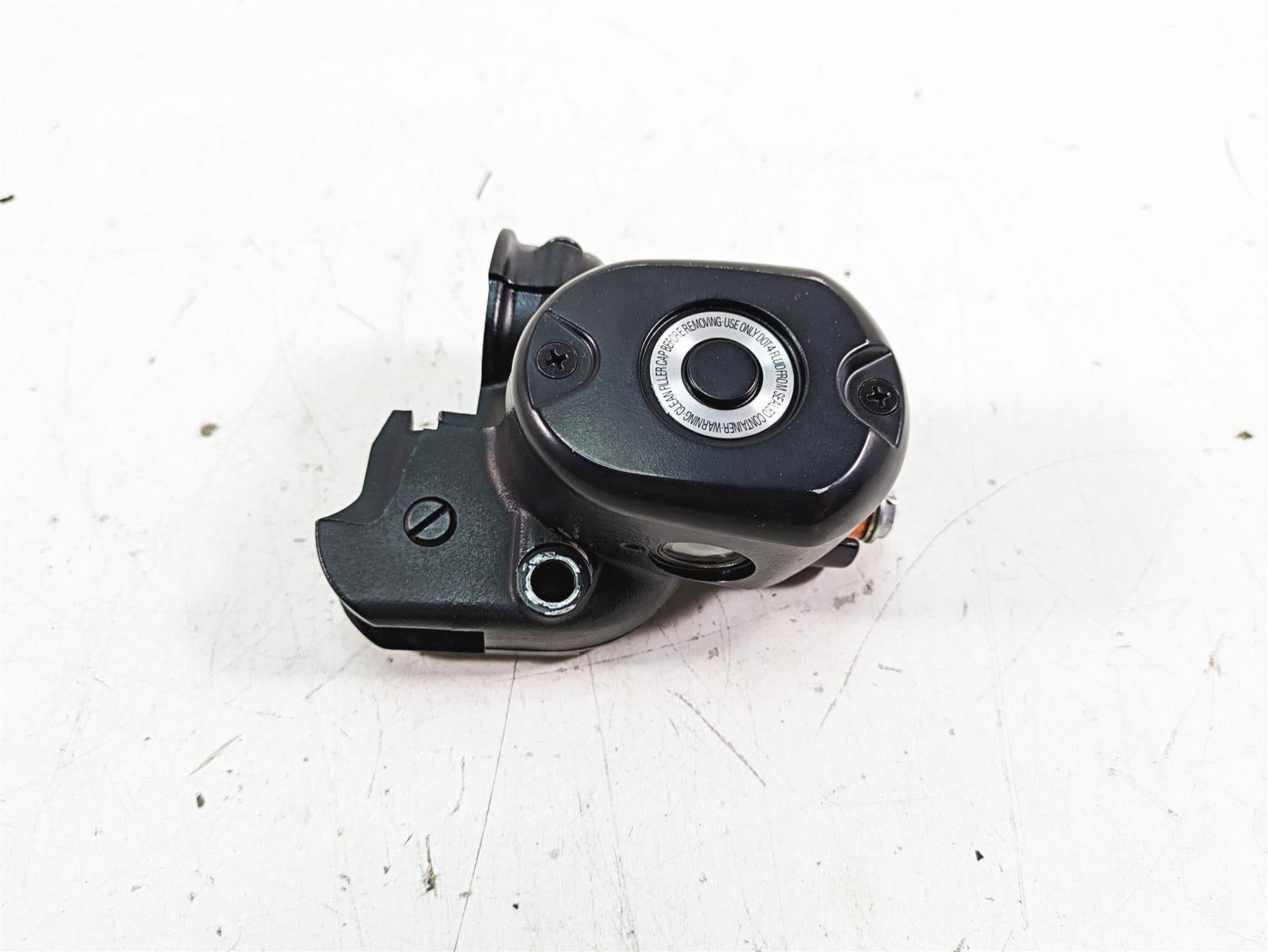 2017 Harley XL883 N Sportster Iron Front Brake Master Cylinder 1/2" 41700099 {{ shop.shopifyCountryName }} - Mototech271