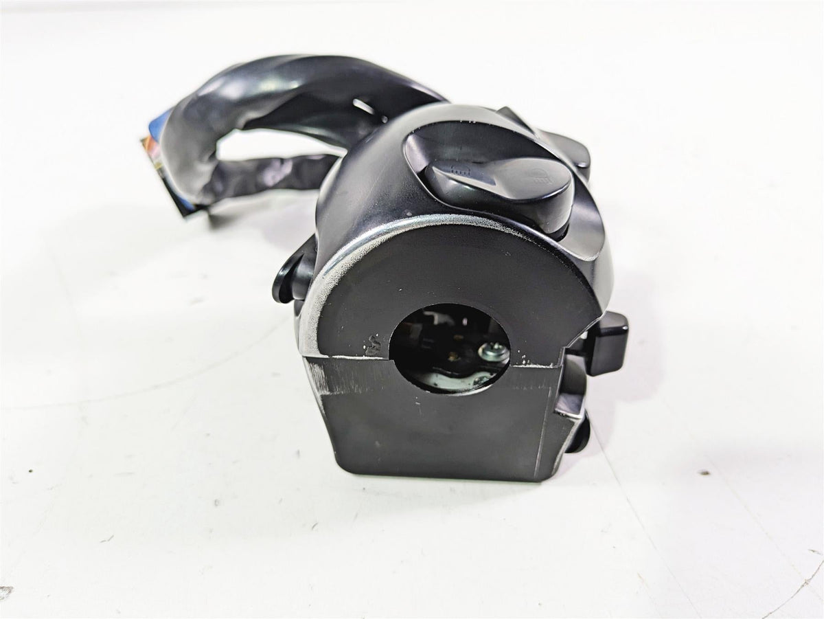 2012 Victory Cross Country Left Hand Turn Signal Control Switch 4012119 {{ shop.shopifyCountryName }} - Mototech271