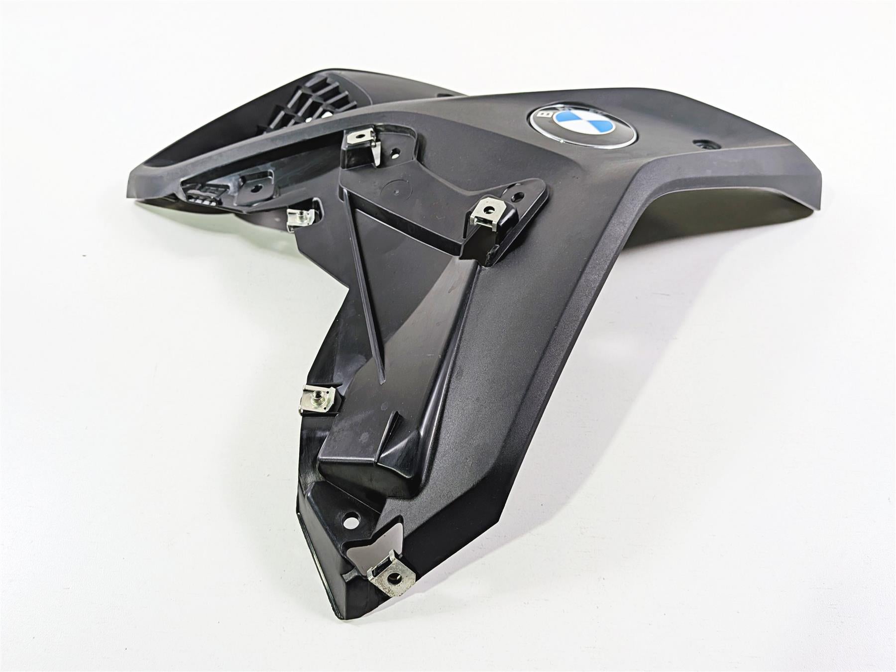 2019 BMW R1250GS K50 Left Intake Fairing & Emblem 46638556655 {{ shop.shopifyCountryName }} - Mototech271