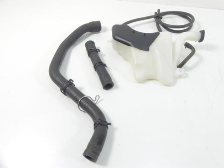 2015 Triumph 1050 Speed Triple R Radiator Fan Reservoir Hoses Set T2100481 {{ shop.shopifyCountryName }} - Mototech271
