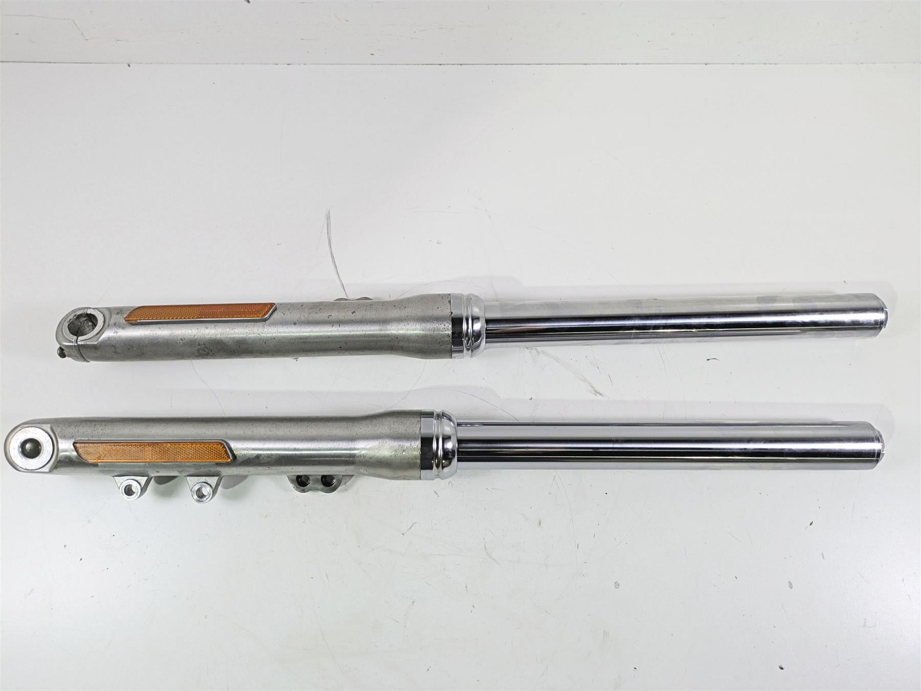 2010 Harley Dyna FXDB Street Bob Straight Front Fork Leg Set - 49mm 45947-06A