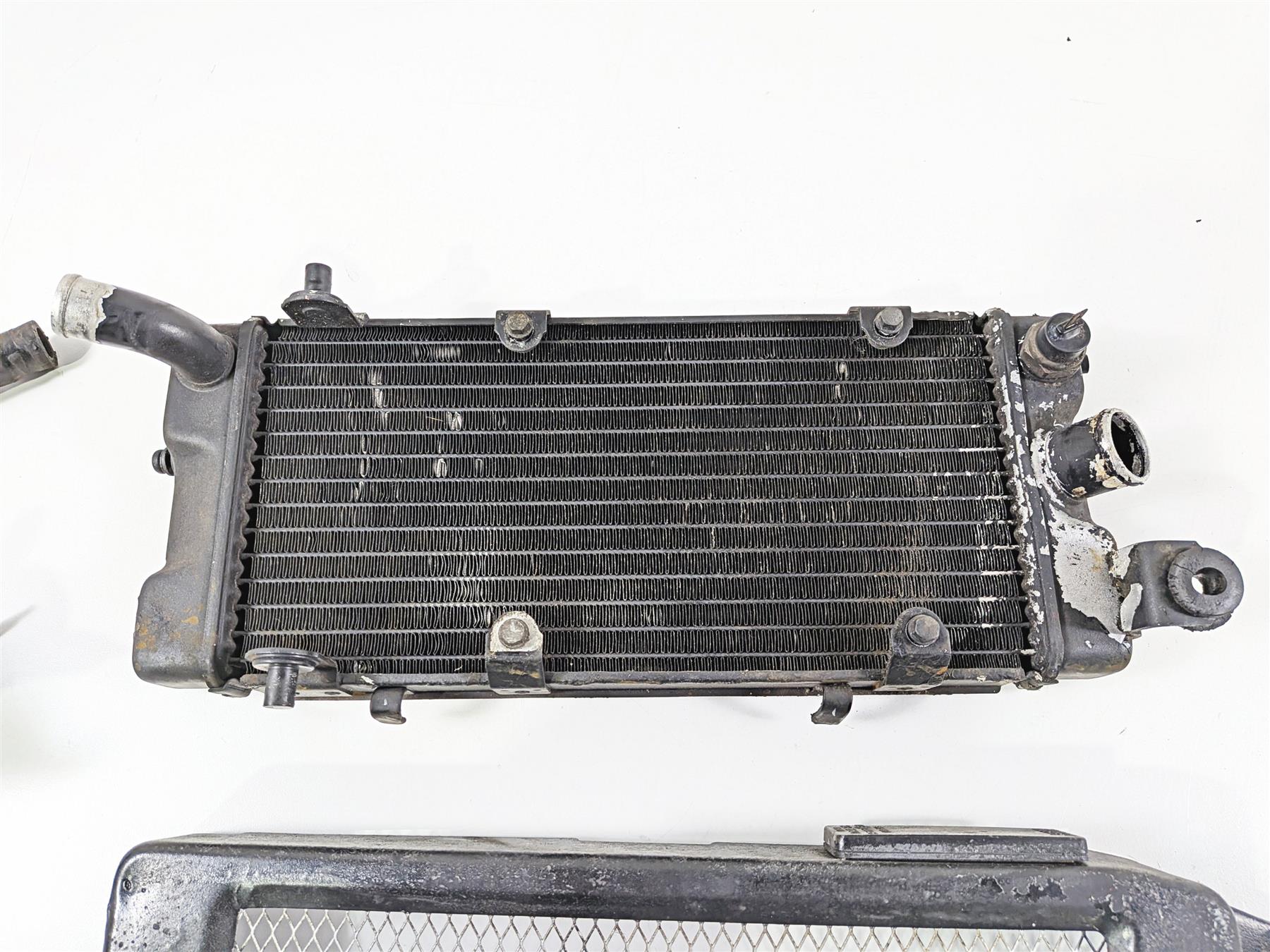1994 Honda VT600 CR Shadow Coolant Radiator & Grille 19010-MR1-003 19010-MR1-013 {{ shop.shopifyCountryName }} - Mototech271