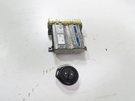 2018 Indian Chieftain Dark Horse Vcm Vehicle Control Module & Fob 2414229 {{ shop.shopifyCountryName }} - Mototech271