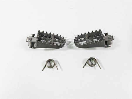 2006 BMW R1200GS K255 Adv Front Footpeg Rest Set 46717694557 {{ shop.shopifyCountryName }} - Mototech271