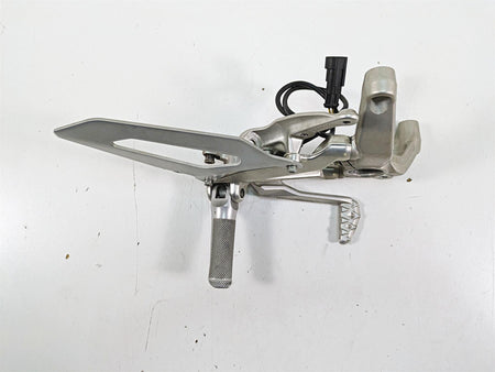 2016 Ducati Panigale 1299 S Right Footpeg Frame Mount & Brake Pedal 82411871BA {{ shop.shopifyCountryName }} - Mototech271
