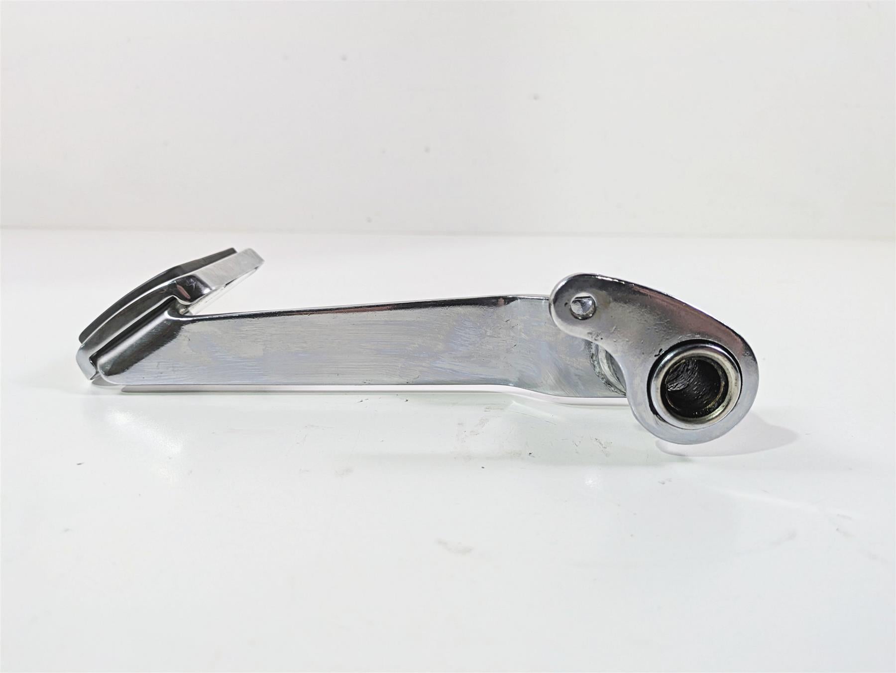 1999 Harley Touring FLHTCUI E-Glide Rear Chrome Brake Pedal 42407-87C {{ shop.shopifyCountryName }} - Mototech271