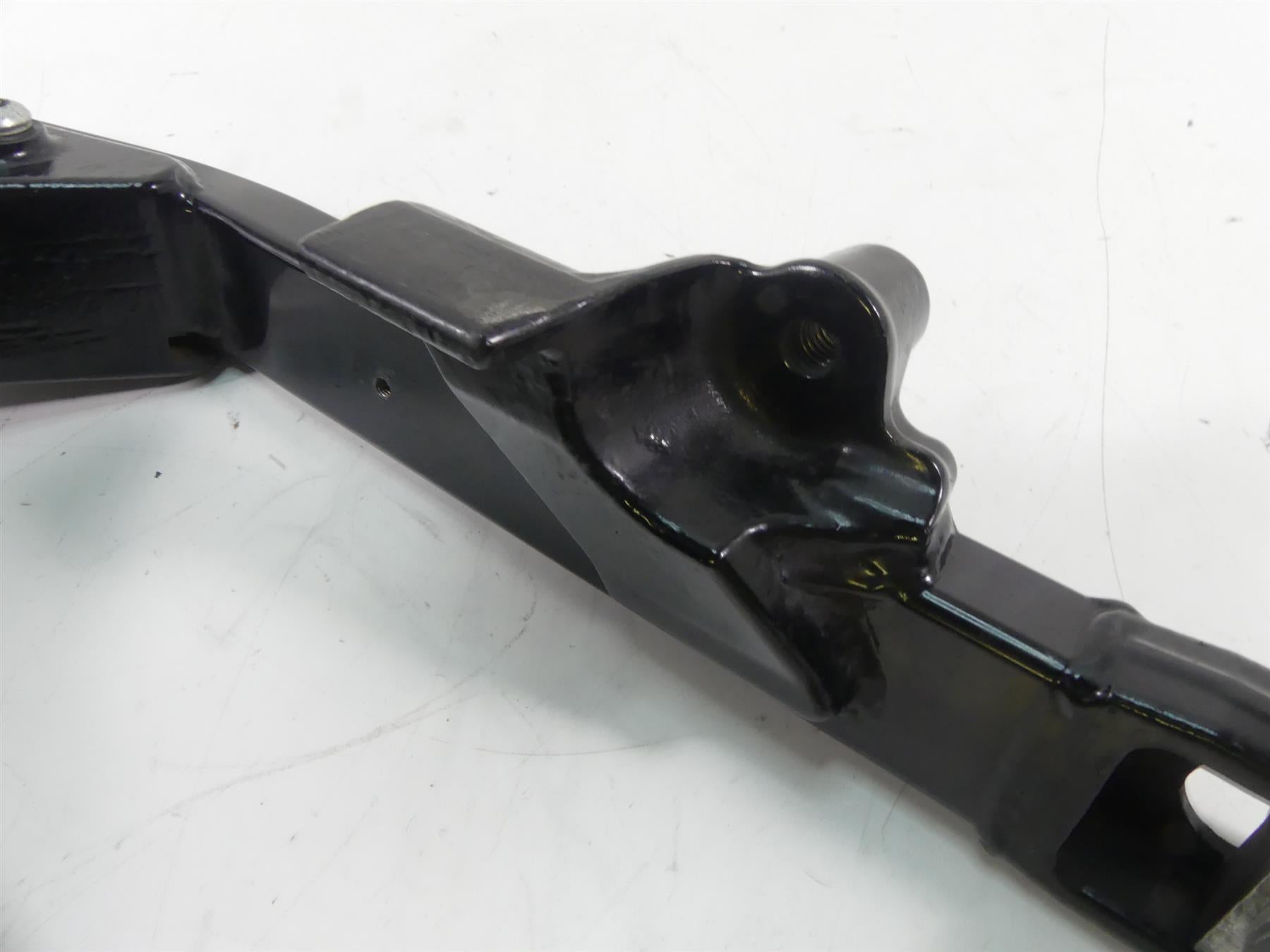 2009 Harley FXDF Dyna Fat Bob Rear Swingarm Swing Arm + Axle & Guard 47820-06 {{ shop.shopifyCountryName }} - Mototech271