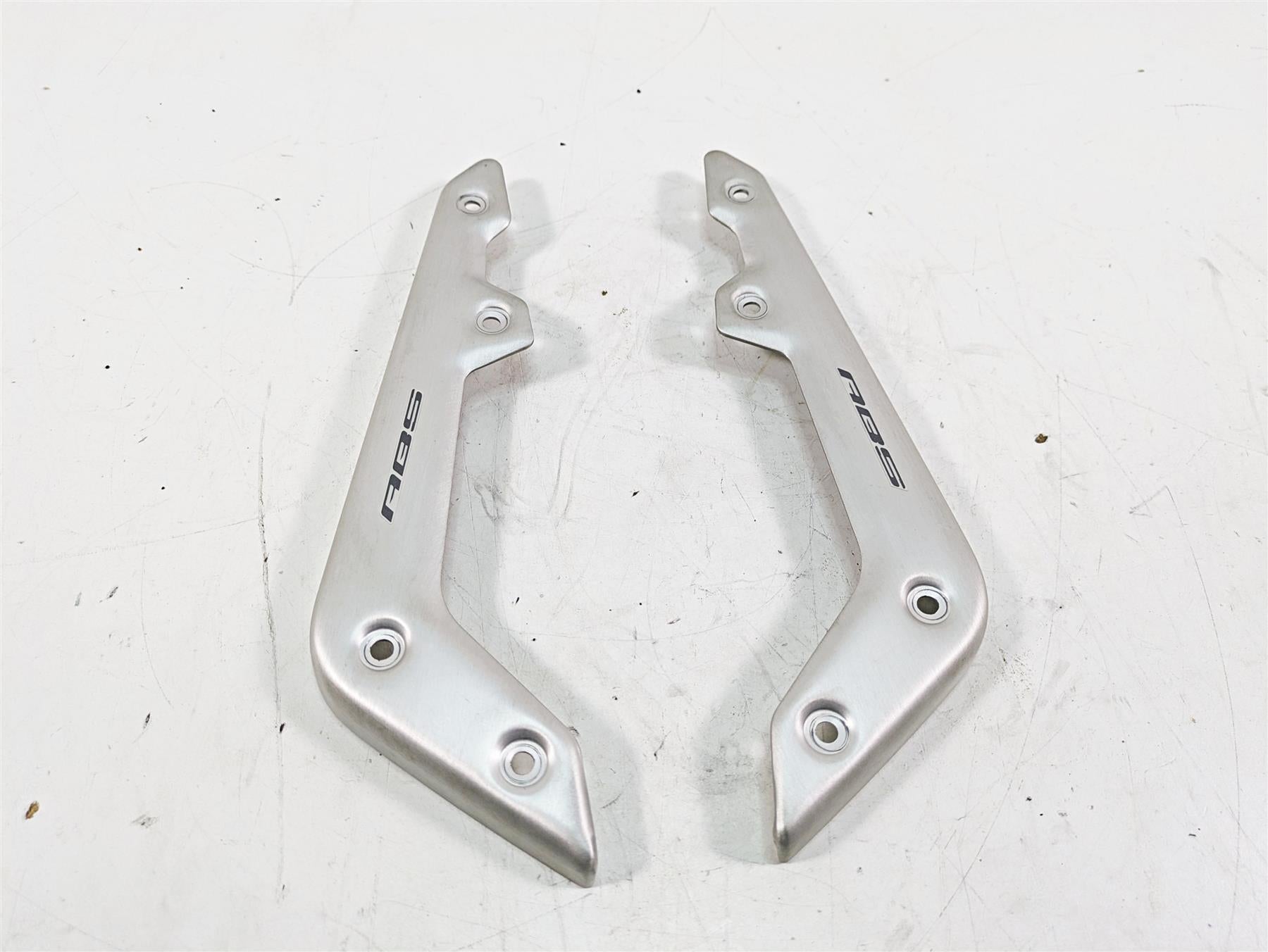 2017 Mv Agusta Dragster 800 Front Fork Fender Cover Abs Set 8000B9215 {{ shop.shopifyCountryName }} - Mototech271