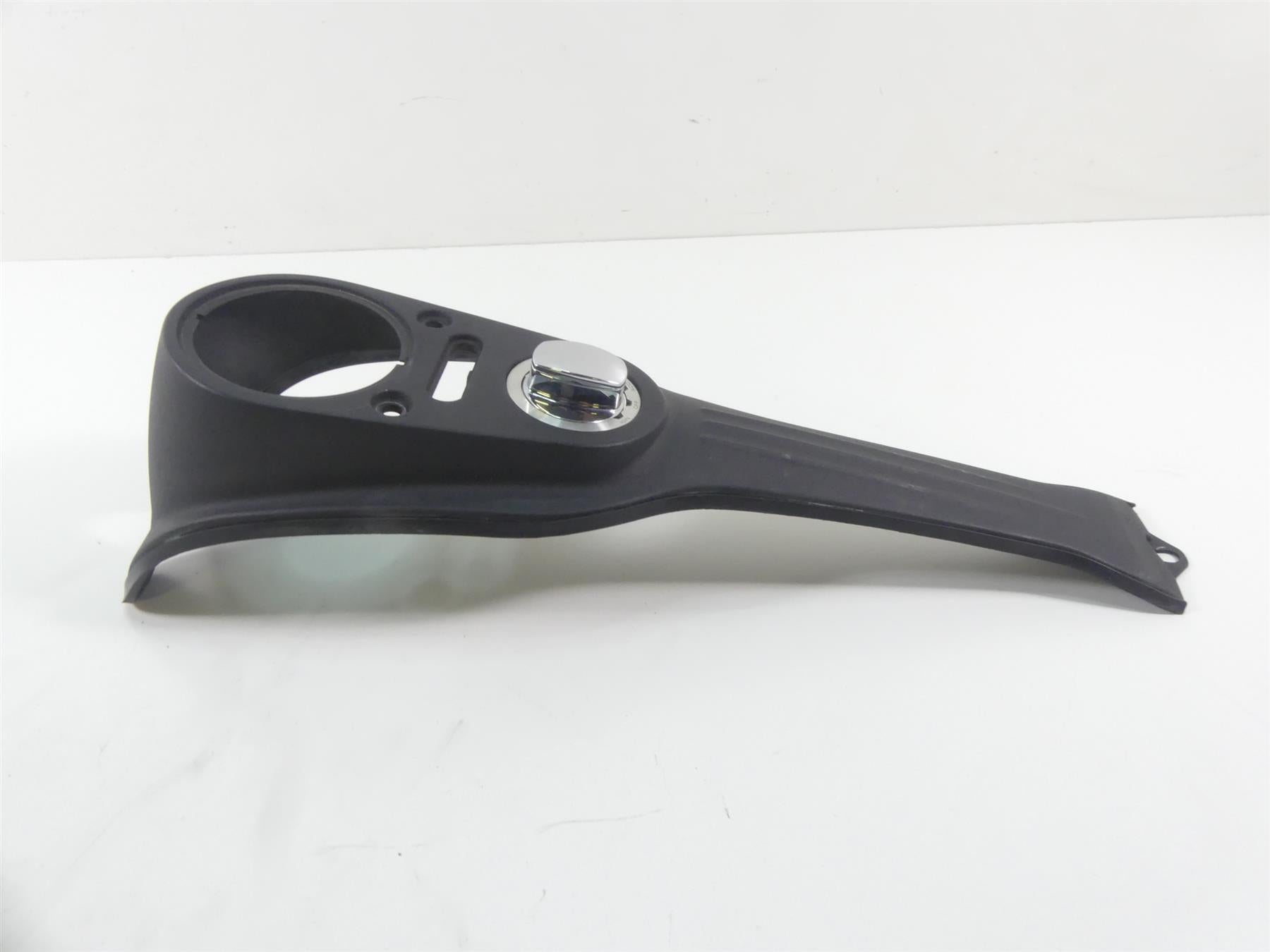 2017 Harley Dyna FXDB Street Bob Upper Tank Dash Gauge Speedo Panel 70900206 {{ shop.shopifyCountryName }} - Mototech271