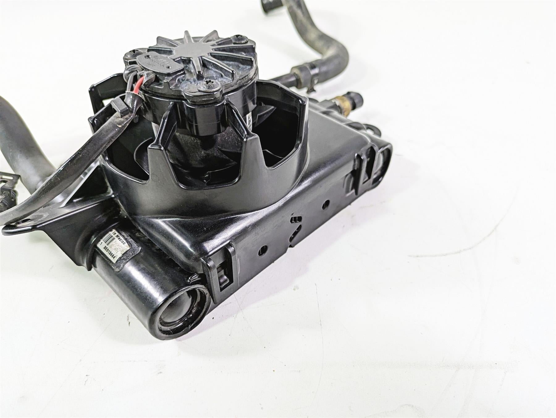 2017 Harley Touring FLHTKSE CVO E-Glide Left Radiator Fan Hoses Set 26800006 {{ shop.shopifyCountryName }} - Mototech271