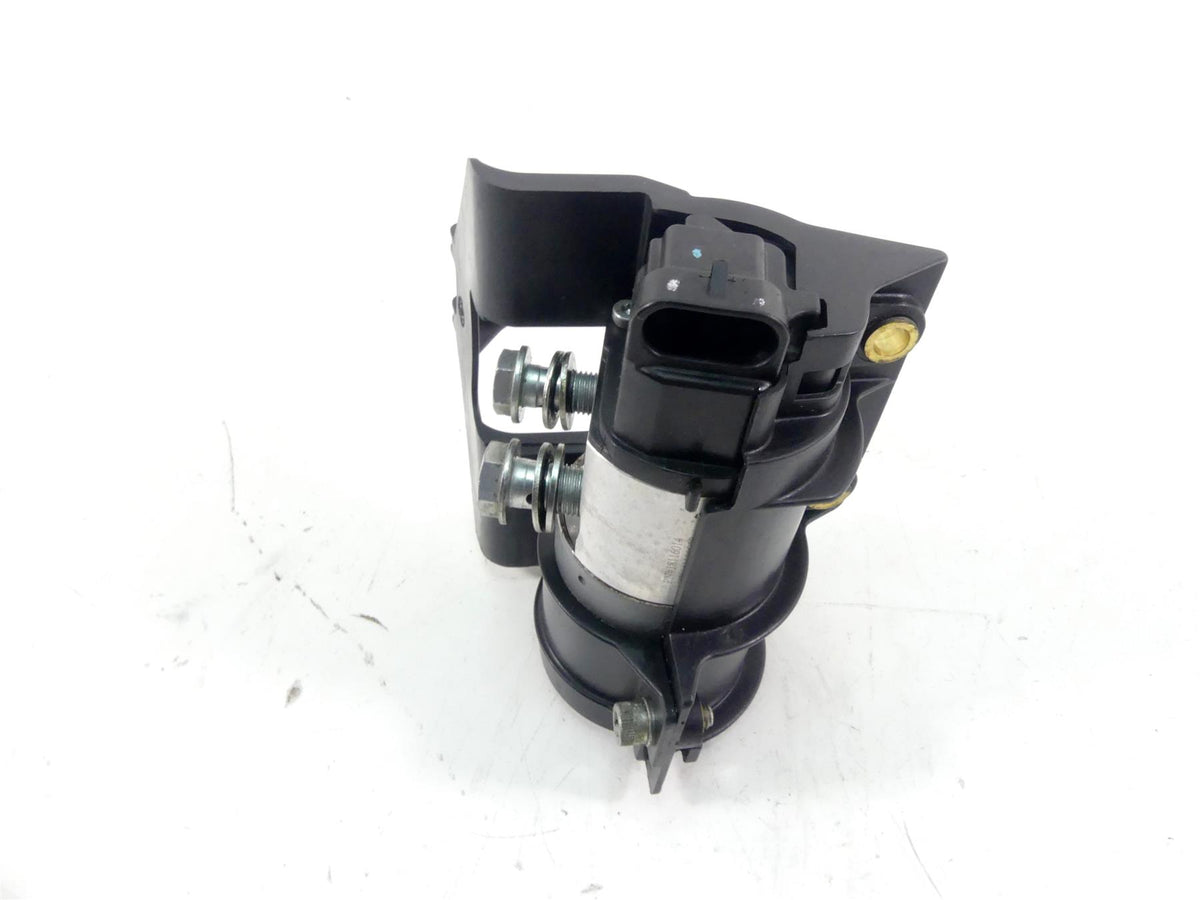 2017 Harley Softail FXSB Breakout Rear Abs Brake Module Unit Pump 41100037A {{ shop.shopifyCountryName }} - Mototech271