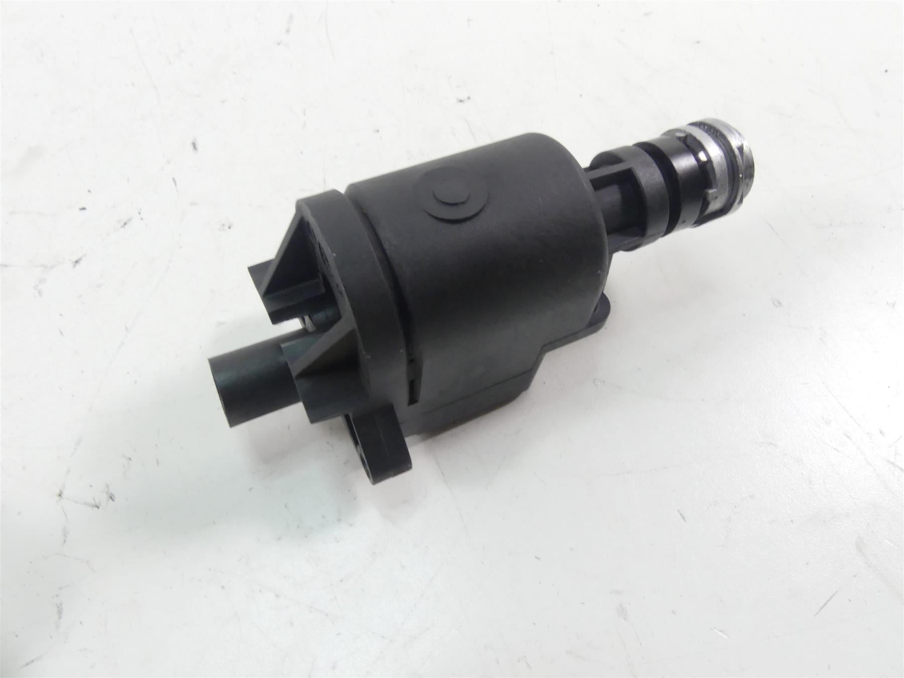 2013 Harley Touring FLHTK Electra Glide Ignition Switch No Key - Vin 71572-06 {{ shop.shopifyCountryName }} - Mototech271