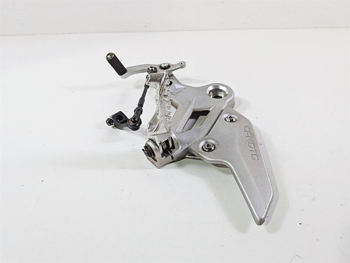 2025 CFMoto 450 SS Left Footpeg & Shifter Set 6AQV-142600-1001 6AQV-141030-1000 {{ shop.shopifyCountryName }} - Mototech271