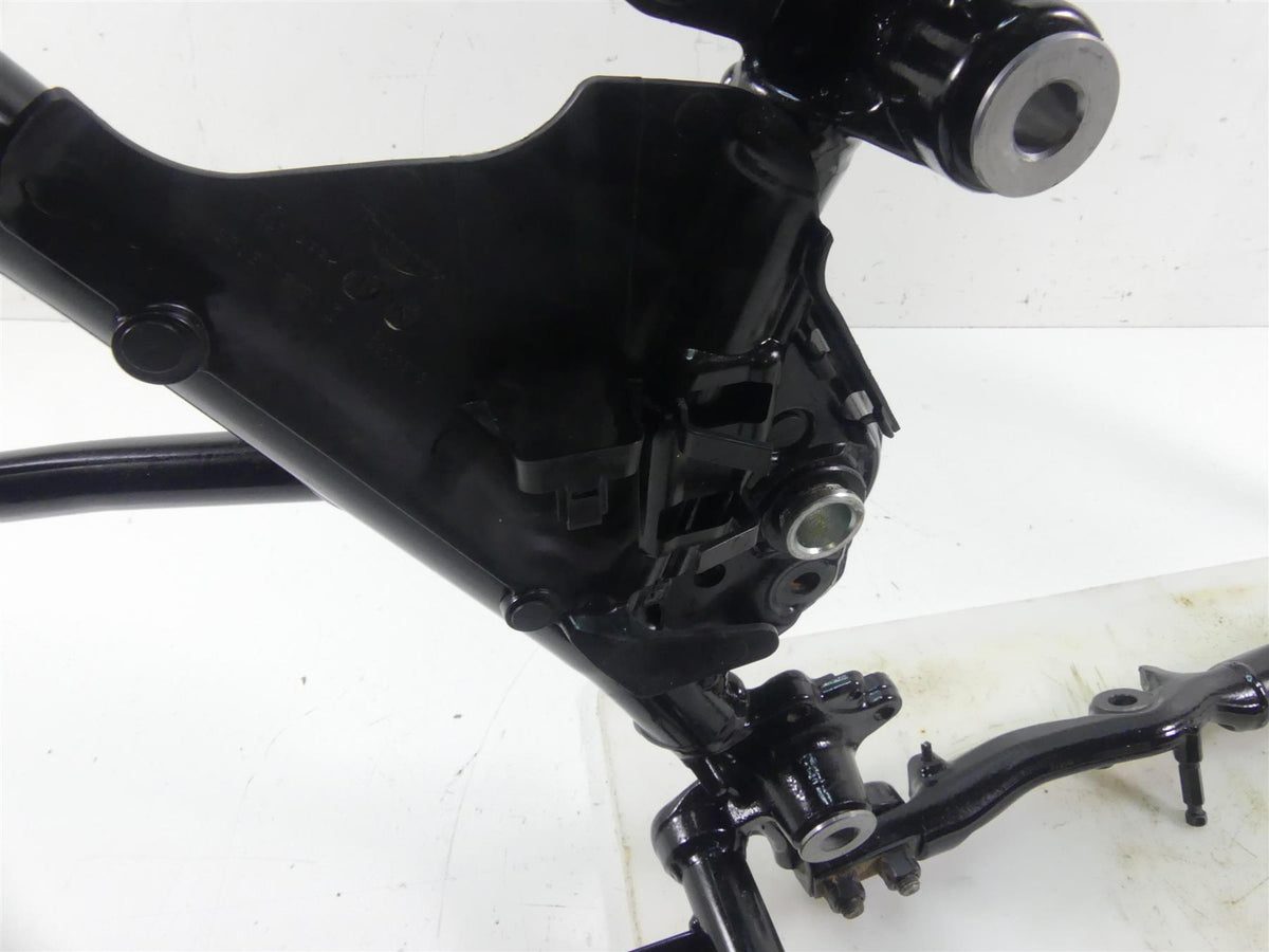2017 Triumph Thruxton 1200 R Straight Main Frame Chassis With Pennsylvania Salvage Title T2074762 {{ shop.shopifyCountryName }} - Mototech271