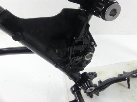 2017 Triumph Thruxton 1200 R Straight Main Frame Chassis With Pennsylvania Salvage Title T2074762 {{ shop.shopifyCountryName }} - Mototech271