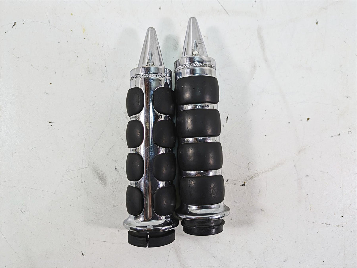 2011 Harley Touring FLTRU Road Glide Aftermarket Spike Hand Grip Set {{ shop.shopifyCountryName }} - Mototech271