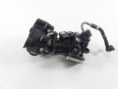 2018 Harley Softail FXFB Fat Bob Mikuni M8 Throttle Body Fuel Injection 27300122 {{ shop.shopifyCountryName }} - Mototech271